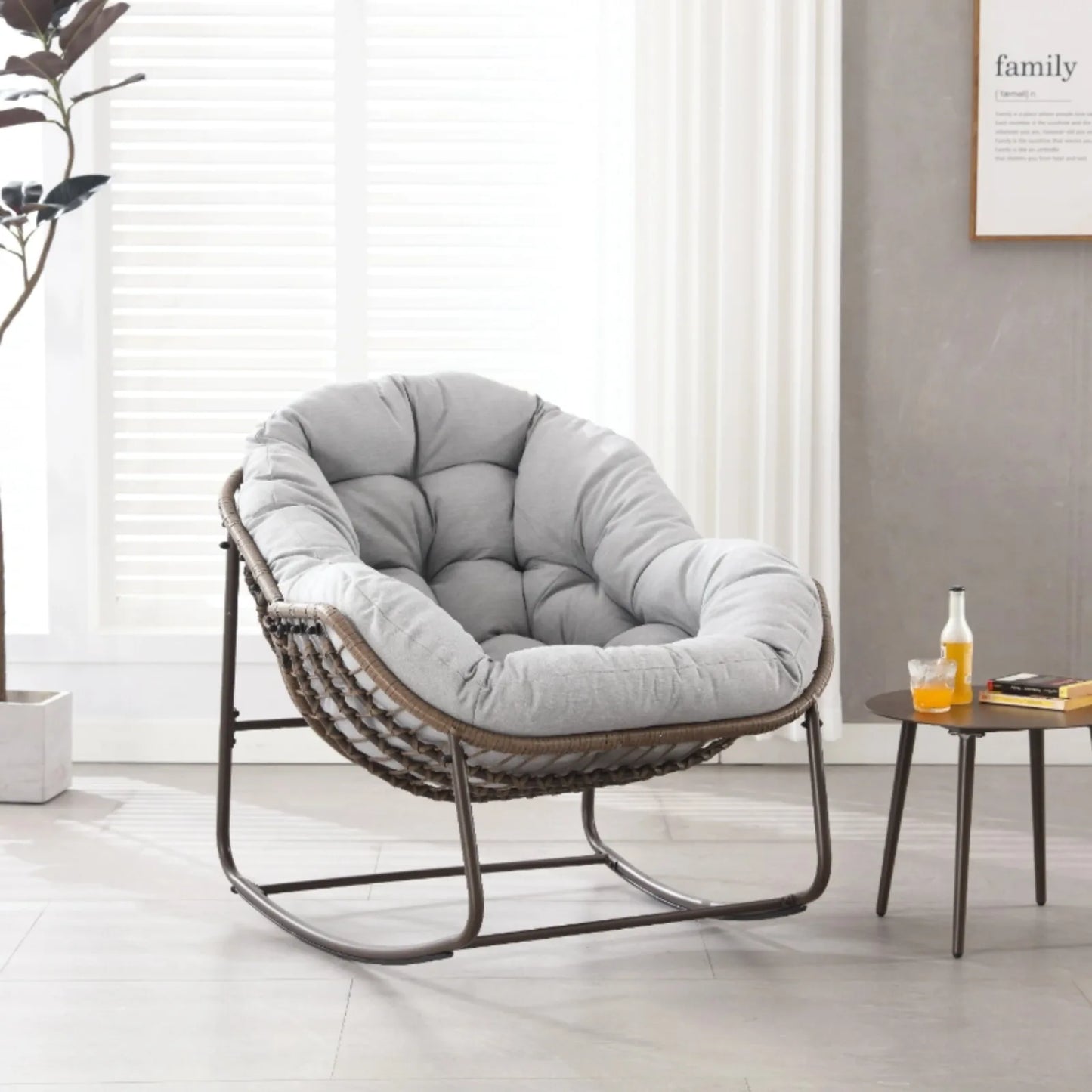 Schommelstoel – Loungestoel – Relaxstoel – Fauteuil – Tuinstoel – Handgeweven Kunststof Rattan – Stevig Stalen Frame – Lichtgrijs – Met Dikke Fluwelen Kussen