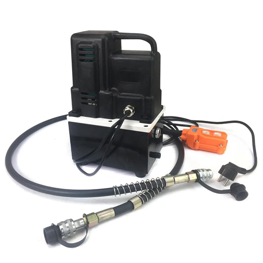 Elektrische Hydraulische Pomp – Hydrauliek Pomp – Drukpomp – Draagbare Pomp – Stalen Constructie – 3 Liter Oliecapaciteit – 70 MPa Druk - 220V - Zwart - QUORE