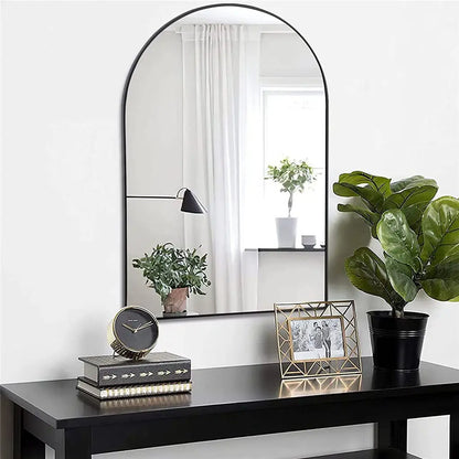 Spiegel – Boogvormige Wandspiegel – Gebogen Spiegel – Zwart – Aluminium – 90 x 60 cm – Helder Glas – Eenvoudige Montage - QUORE