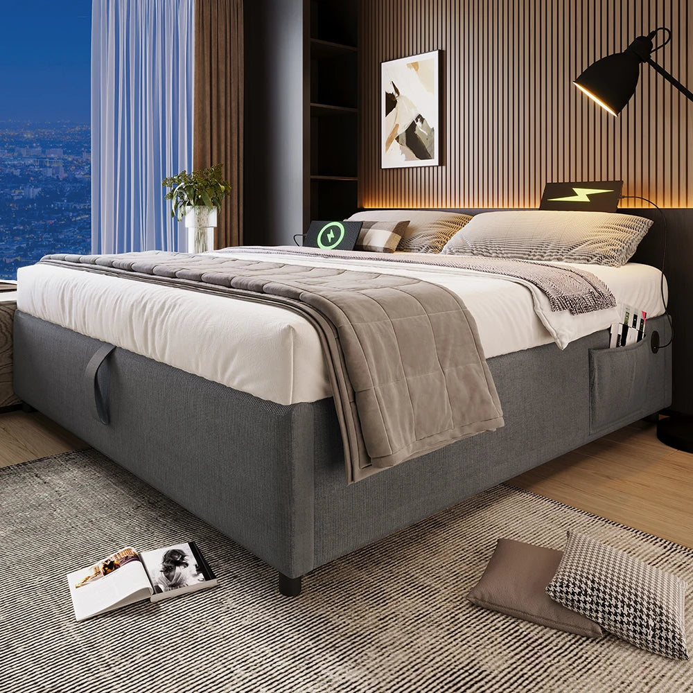 Bedframe – Gestoffeerd Bed – Tweepersoonsbed – Slaapbank – Bedombouw – 180x200 cm – Metaal & Linnen – Ingebouwd Bijzettafeltje met USB-C Laden - QUORE