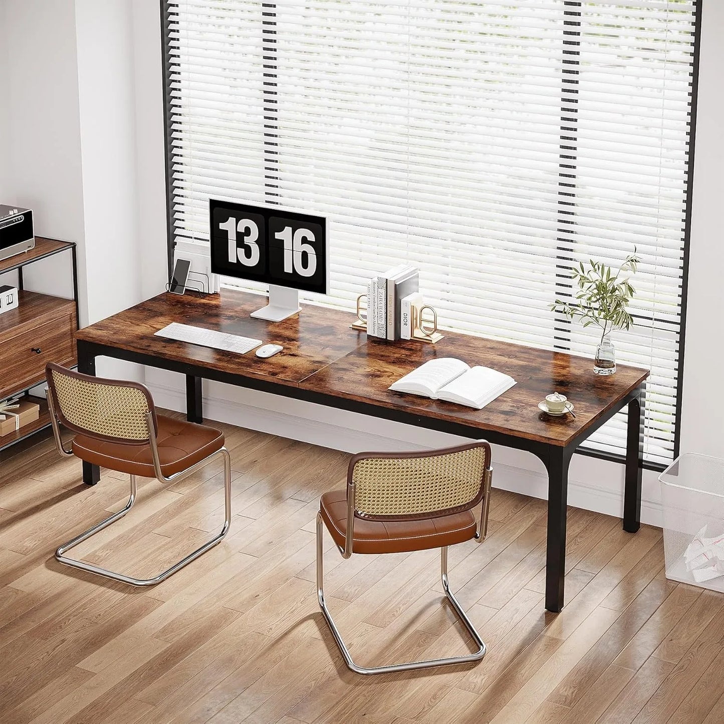 Bureau – Computerbureau – Werktafel – Bureautafel – Thuiswerkplek – Extra Lang 200 cm – Stevig Houtlook Metalen Pooten Rustiek Bruin