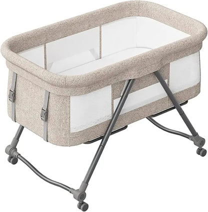 Baby Bed - Co Sleeper - Opvouwbaar - Grab-And-Go Reiswieg - Schommelfunctie - Op Wielen - Incl. Matras - Khaki Bravo Basic