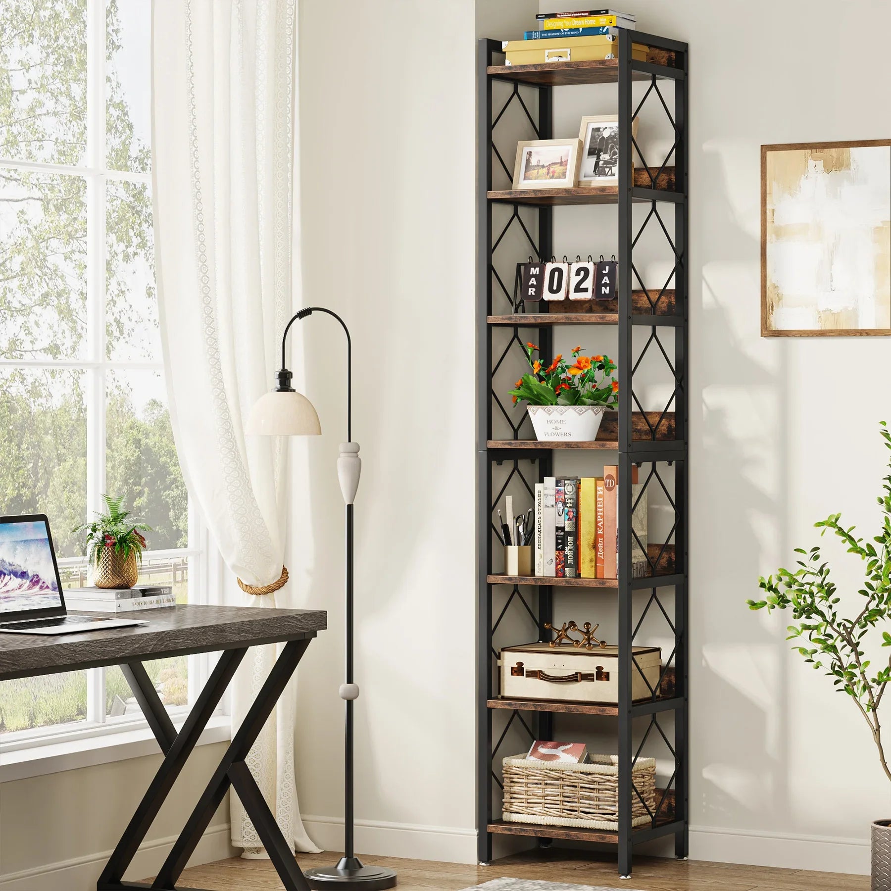 Hoekboekenplank – Smalle Boekenplank – Hoge Kast – Open Planken – 7 Laags – Compact 34 Cm Breed – Stevig Hout Met Metaal - QUORE