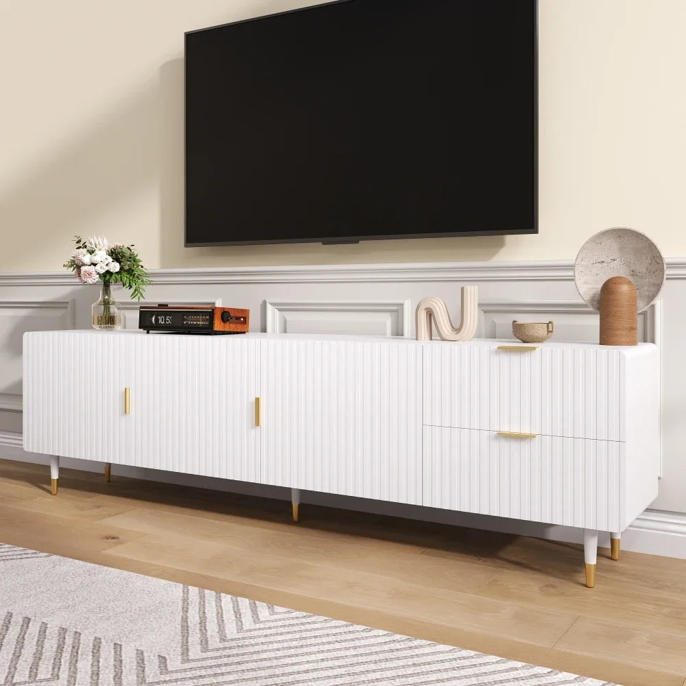 TV-kast – Tv-meubel – Tv-dressoir – Tv-meubelkast – Wit – Soft-close Deuren – Gouden Metalen Handgrepen & Verstelbare Pootjes