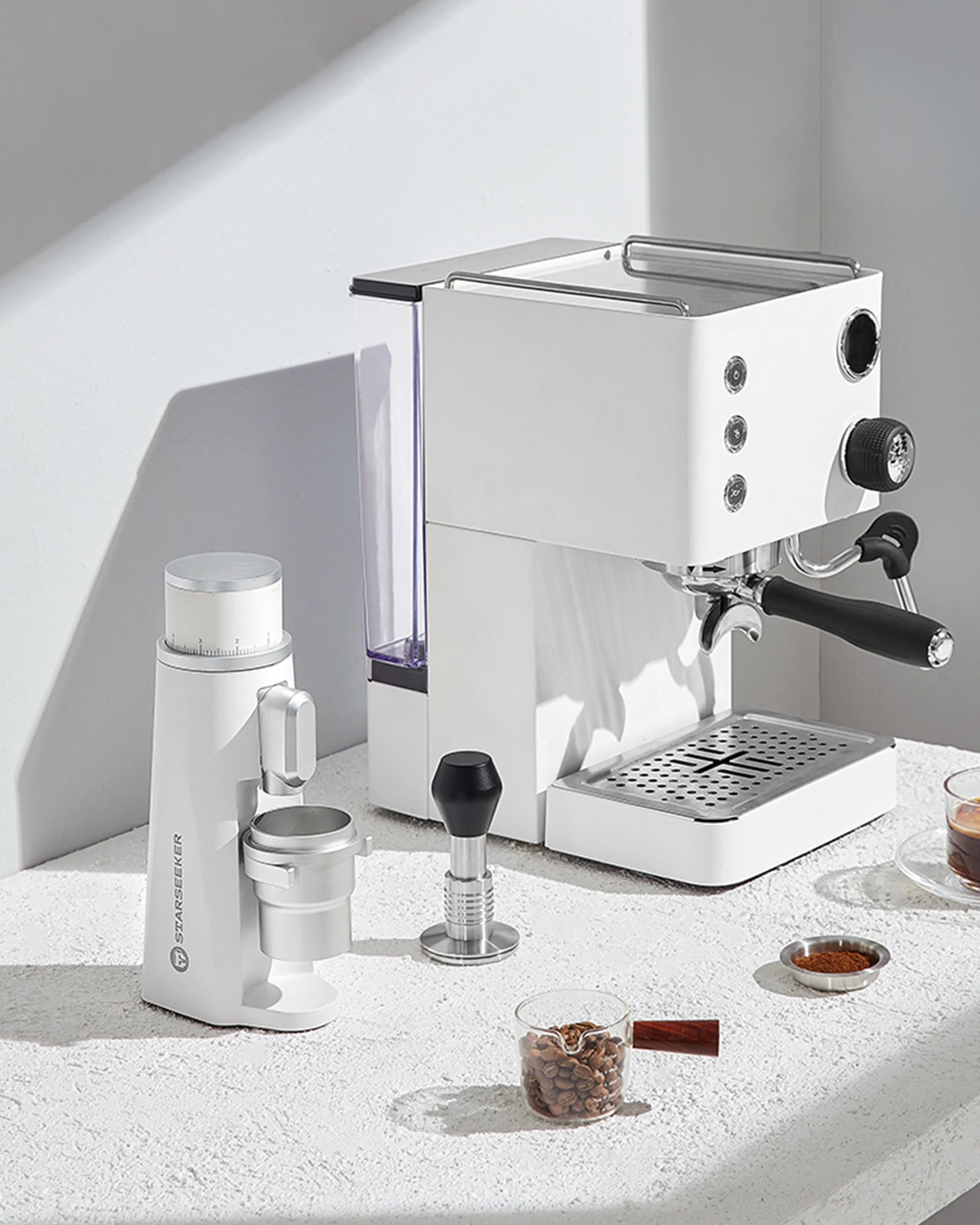 Elektrische Koffiemolen – Koffiemolen – Koffiemolen Met Maalkegel – Koffiebonenmolen – Instelbare Maling – 48W Motor – Aluminium Behuizing - QUORE
