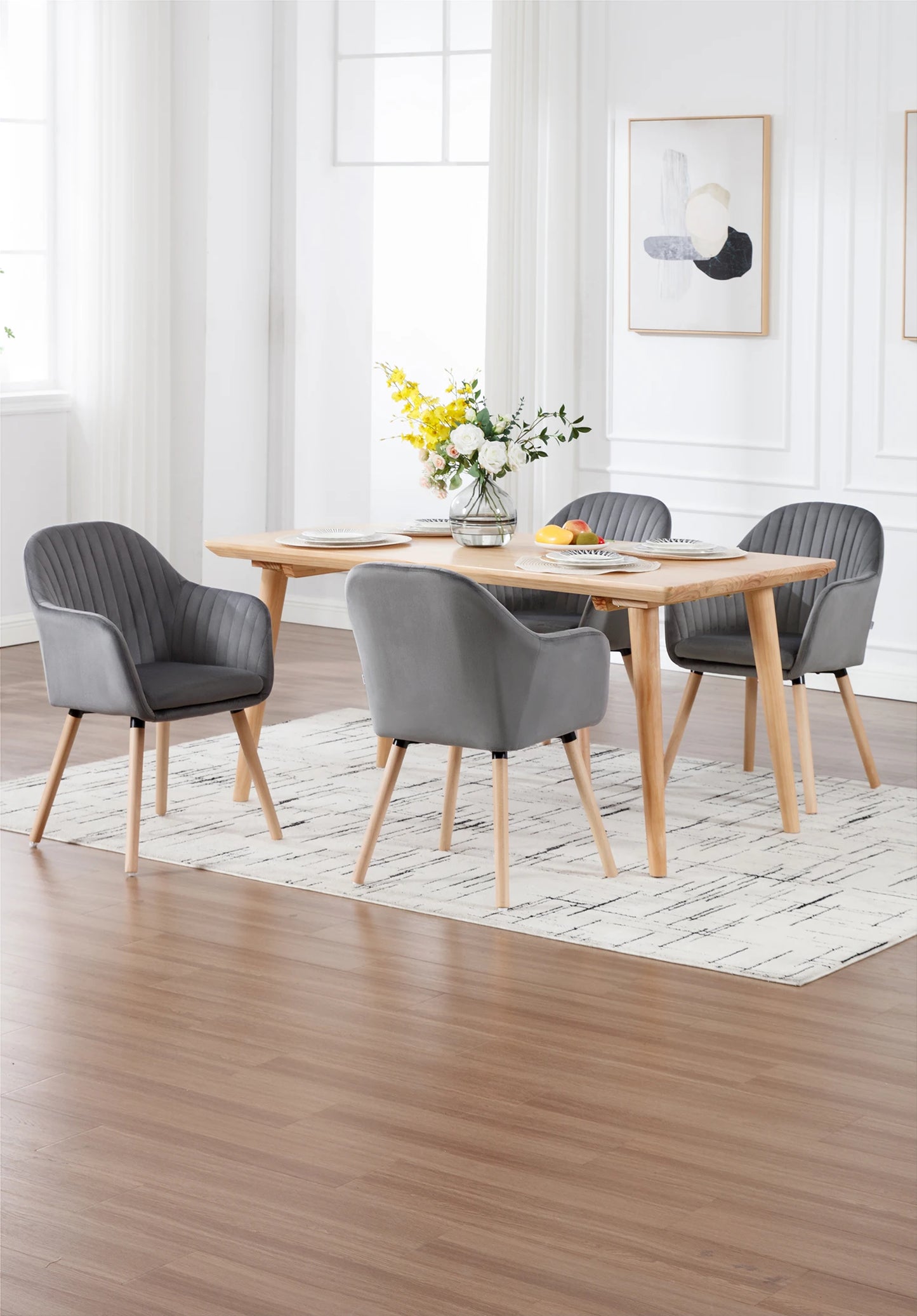 Eetkamerstoel – Keukenstoel – Stoel met Armleuning – Kuipstoel – Gestoffeerde Stoel – Zwarte Velvet Bekleding – Ergonomisch Design 50x42x81 cm