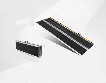Rolstoelhelling - Drempelhulp - Drempelhulp Rubber - Oprijplaat - Drempelhulpen - Opvouwbare - 96inch - Antislip & Draagbaar - 800lbs Draagkracht - Mobiele Oplossing - Voor Scooters & Rollators