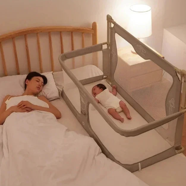 Babybed - Co-sleeper Wieg - Wieg - Dubbel Gebruik - Opvouwbaar - Ledikant - met Bedrand Bescherming - Zonder Klamboe - Groen - QUORE