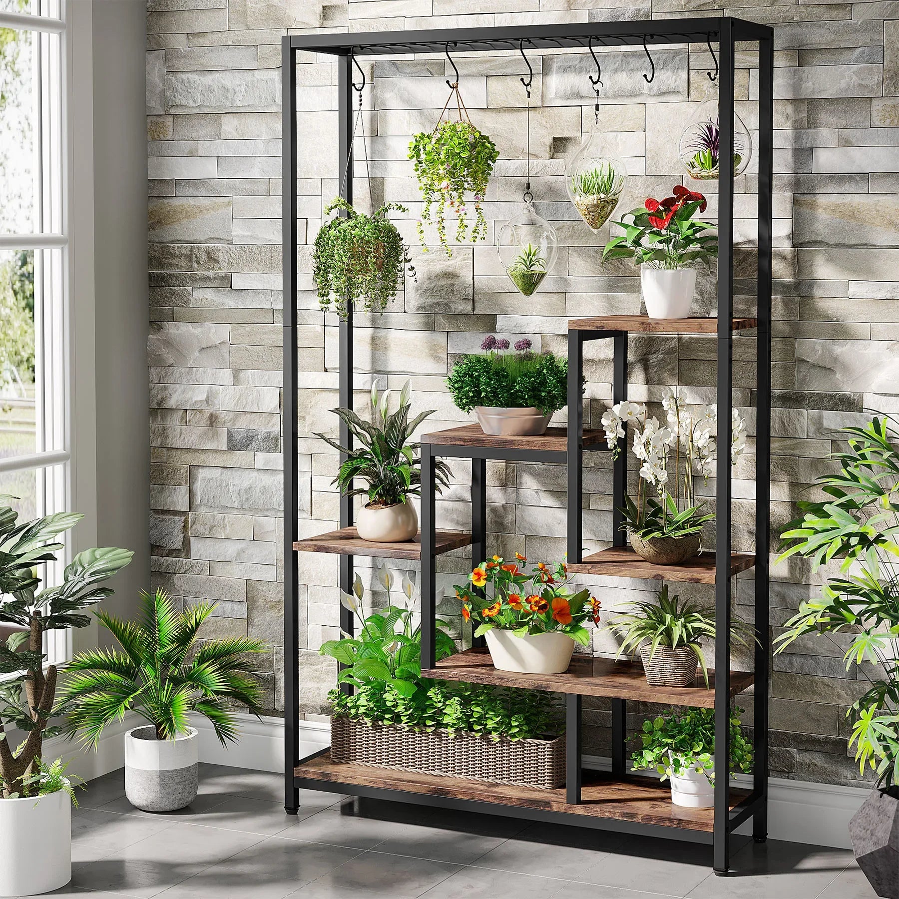 Plantenstandaard - Hoge Binnen Plantenplank - 5-Tier - 70.9 Inch Hoogte - Grote Metalen Plantenrek - Plantenrekken - Bloemenrek - Plantenstandaarden - Inclusief 10 Ophanghaken – Geschikt voor Tuinen en Interieur - Zwart - QUORE