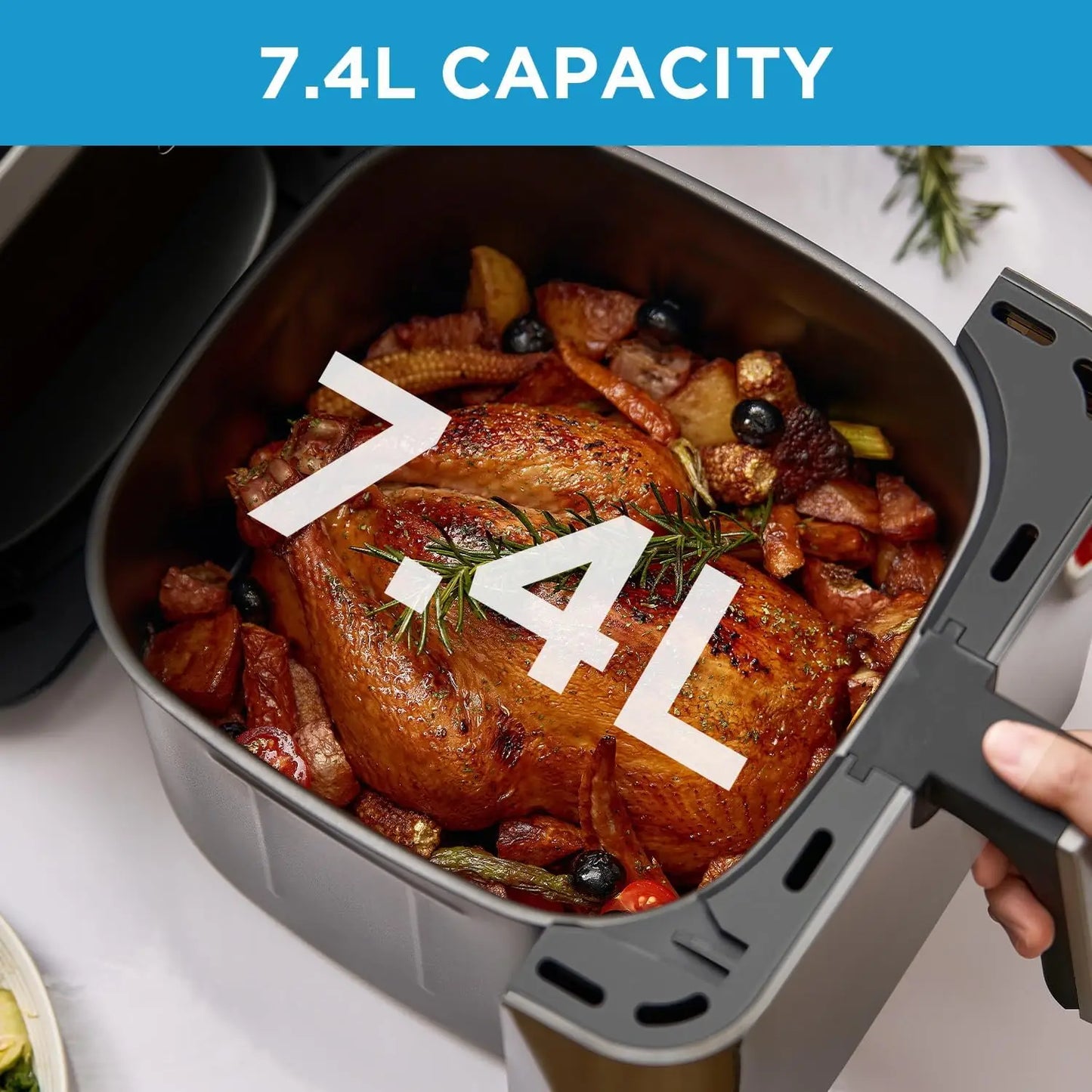 Digitale Airfryer - PFAS vrij - Groot 7 Liter - Heteluchtfriteuse - Zwart - Digital screen - 7 Voorinstellingen - Inclusief in hoogte verstelbaar Grillrack - 90% minder olie - HeatXpress-technologie