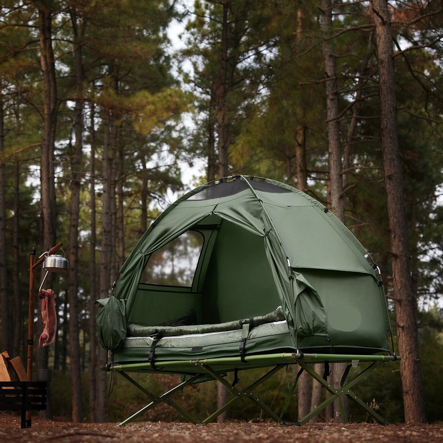 Outdoor Tent – Kampeertent – Slaapplaats – Tent Voor Buiten – Lichtgewicht Frame – Waterafstotende Tentstof – Ingebouwd Muskietennet - Grijs - QUORE