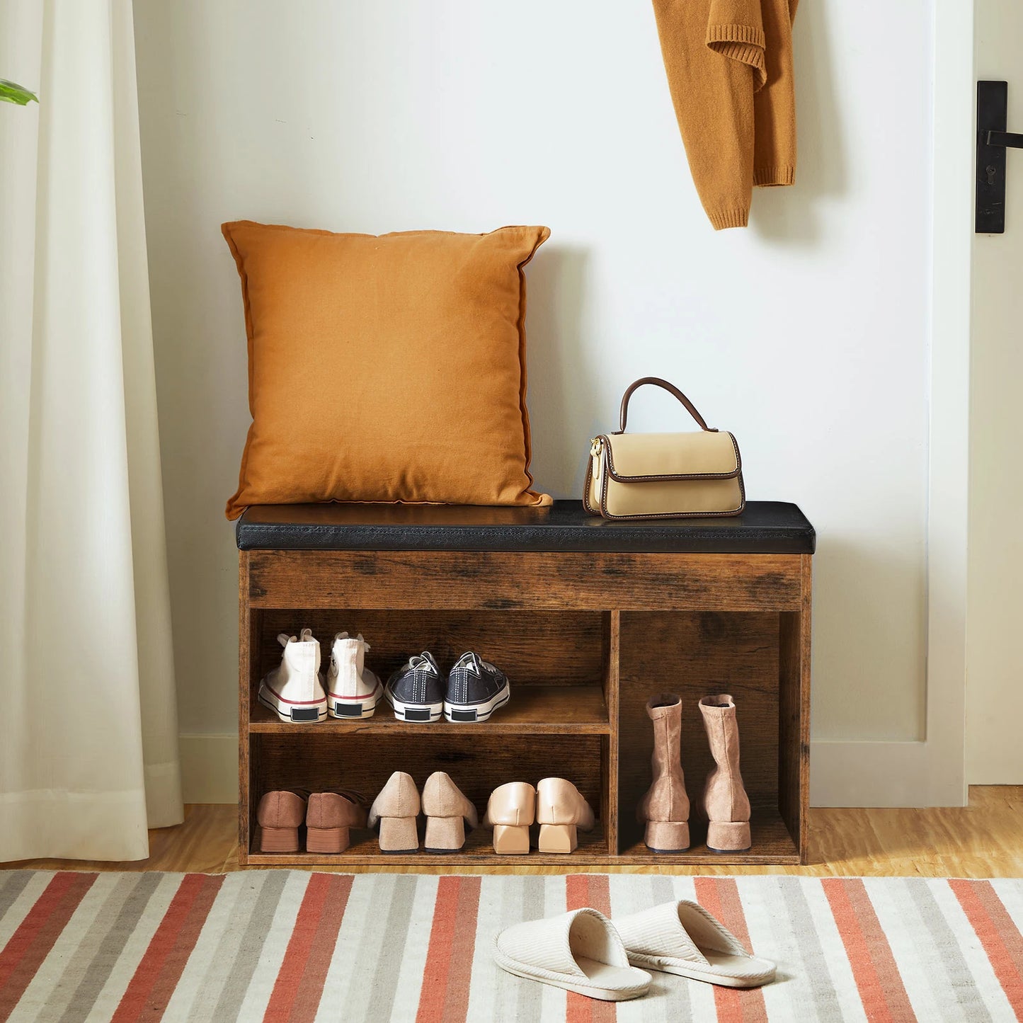 Schoenenbank - Schoenen Opbergsysteem – 3 Vakken - Opbergbox - Schoenenrek – Industrieel - Hout – Opbergruimte Onder De Zitting – Halbank - 82 x 31 x 46,5 cm - Rustic Brown - QUORE