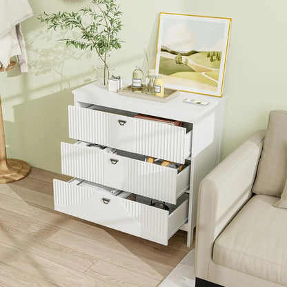 Moderne Witte Houten Ladekast met 6 Lades – Opbergkast met Metalen Handgrepen & Kantelbeveiliging – Geschikt voor Slaapkamer of Woonkamer