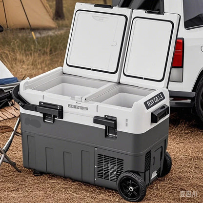 Auto Koelkast - Auto Koelbox Compressor - Camping Koelkast - met Wielen - 12V/24V - 58L - Draagbare - Koelen en Vriezen - -20°C tot +20°C - Energiezuinig - Voor Auto - Camper - en Camping