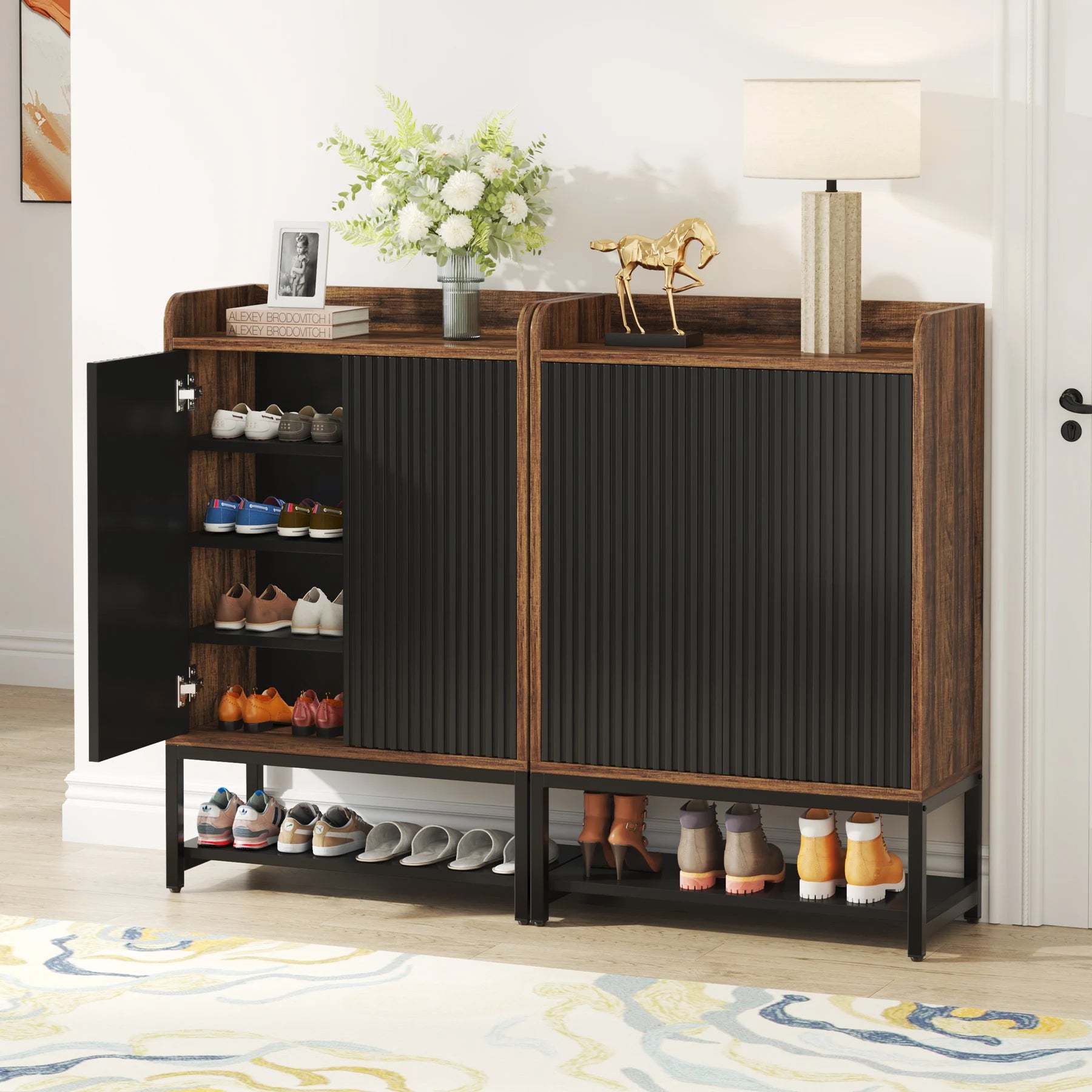 Schoenenkast – Schoenenrek – Schoenenopberger – Schoenenbank – Opbergkast – Hout – 5 Niveaus – Druk-open Deuren – Compact 73x35x105 cm - QUORE