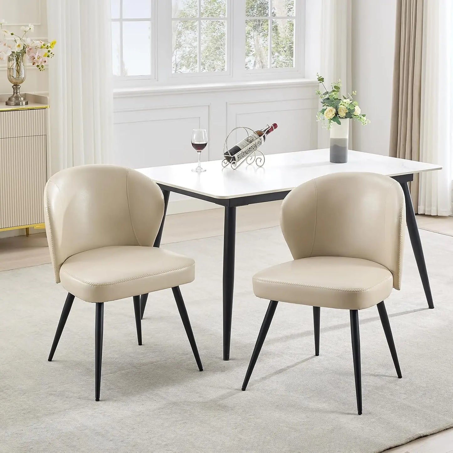 Eetkamerstoelen – Set van 2 - Stoelen – Dining Stoelen – Vintage Stoelen – Synthetisch Leer – Comfortabele Foamzitting – Duurzame Stalen Poten - Beige