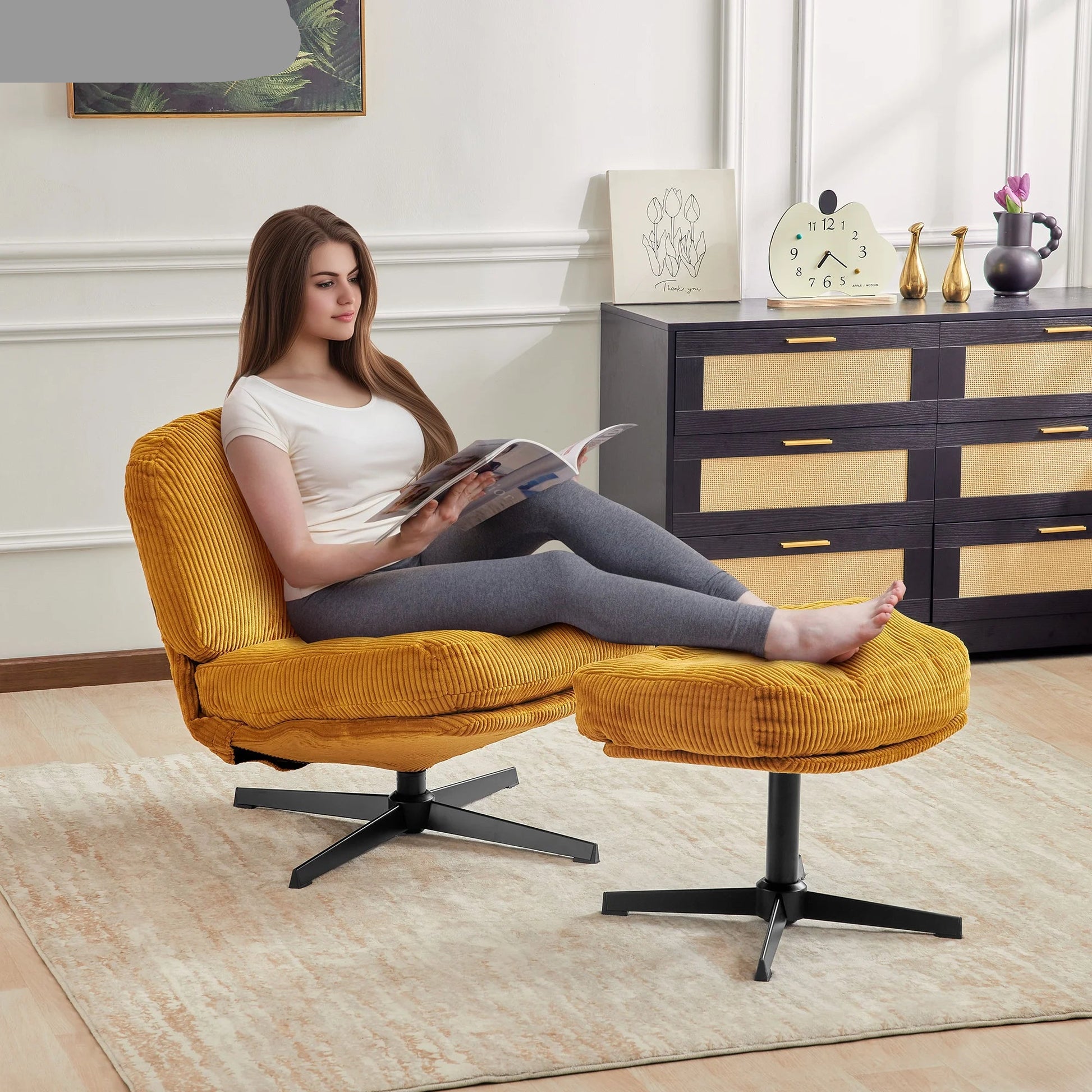 Relaxstoel - Schommelstoel - Fauteuil - Loungestoel - Moderne Vouwbare Accent Stoel -  360° Draaibaar Tufted Luil stoel - met Dikke Kussen en Ottoman voor Woonkamer - Groen - QUORE