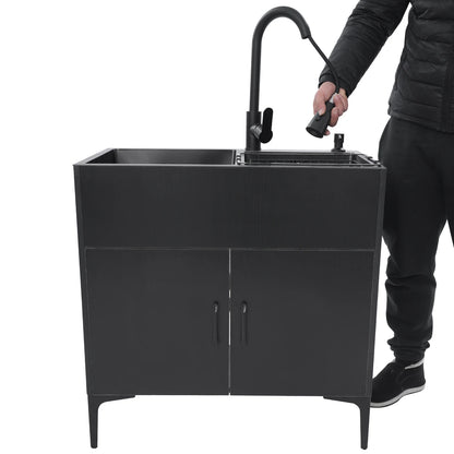 Keukenkastje – Keukenrek – Magnetronkast – Ovenkast – Apothekerskast – Dubbele Spoelbak – Uittrekbare Kraan