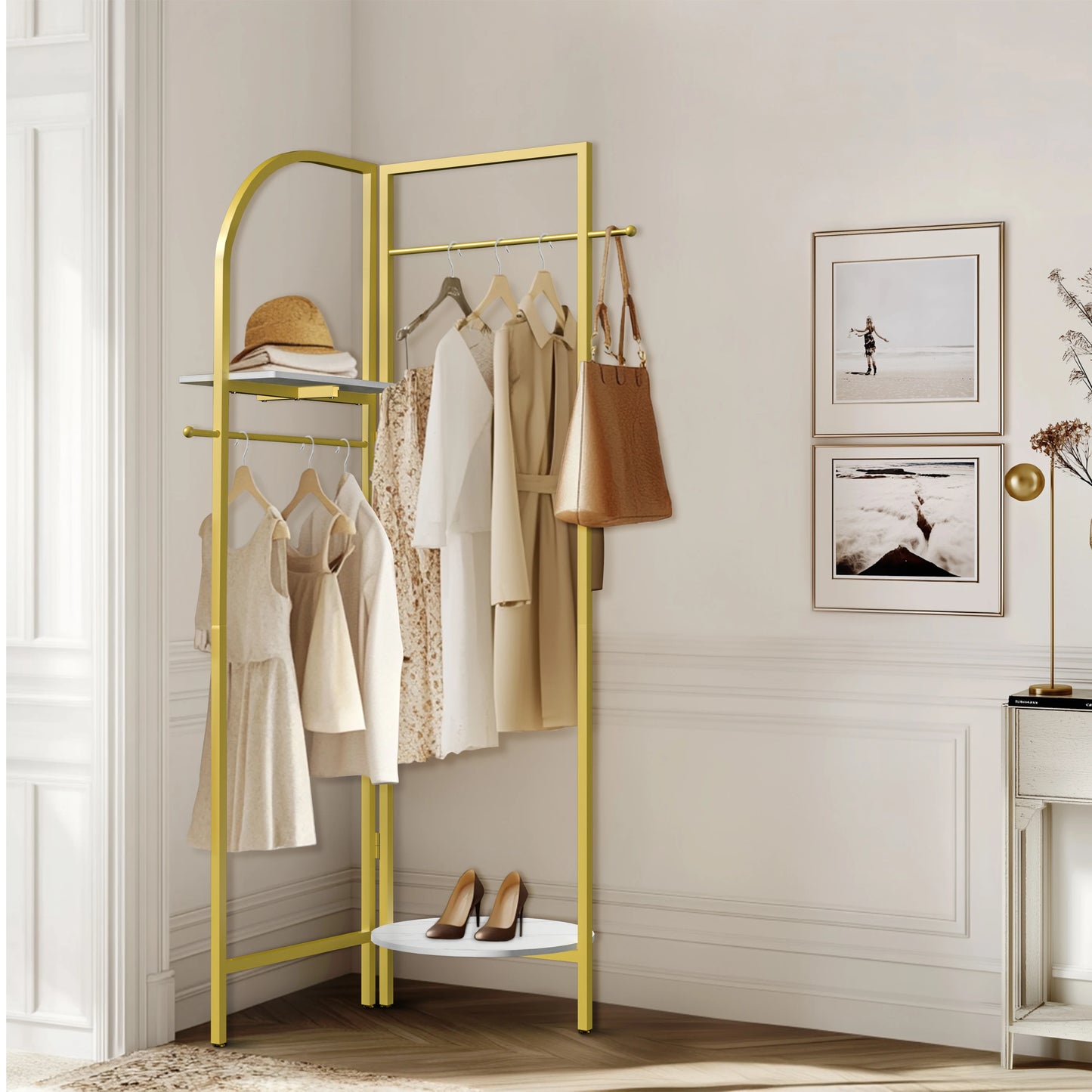 Gouden Hoekkledingrek - Stevig Vrijstaand Kledingrek - Metalen Kapstok voor Hal en Slaapkamer - Robuust Gouden Kledingrek - Hoekkast met Planken - Ideaal voor Woonkamer