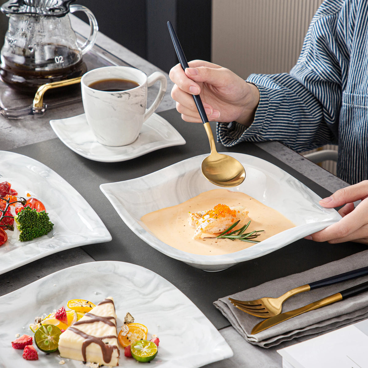 Serviesset – Servies - Plate - Marmer Grijs - 30-Delige - Compleet Tafelservies - Borden, Soepborden, Kopjes - Schotels – Geschikt voor 12 Personen