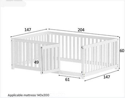 Bedframe Kinderbed - Peuterbed - Vloerbed - Kinderbox - Inclusief Uitvalhekje - Kinderkamer - Multiplex - Wit - 140 x 200 x 60 cm