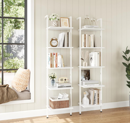 Ladderkast – Boekenkast – Opbergkast – Wandrek – Plankenkast – Wit – 5 Lagen – Hout Met Metaal – Ruimtebesparend – Stevig & Duurzaam - QUORE