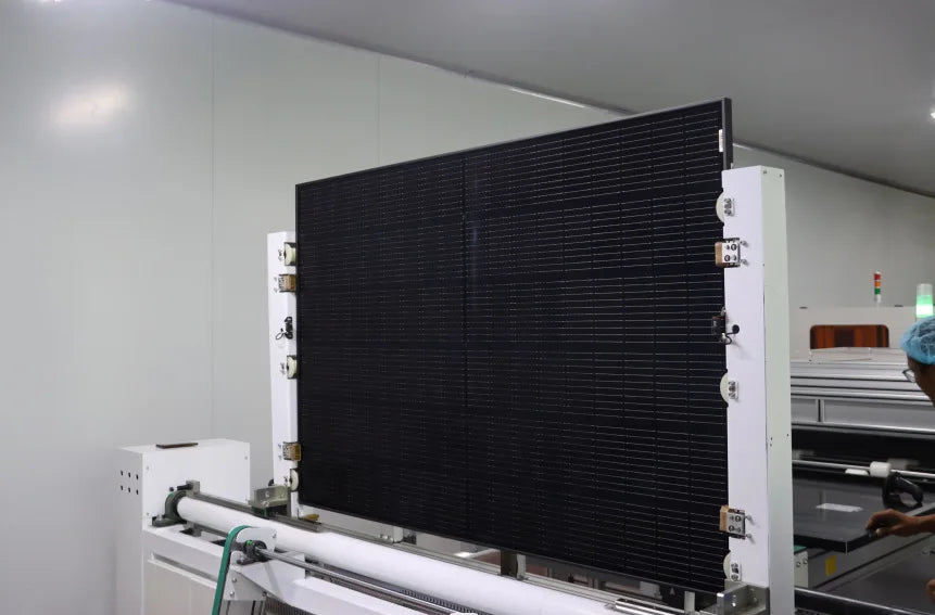 Zonnepaneel – All Black Paneel – Zonnecel – Solar Module – Dakpaneel – 410W Vermogen – Hoog Rendement 21% - QUORE