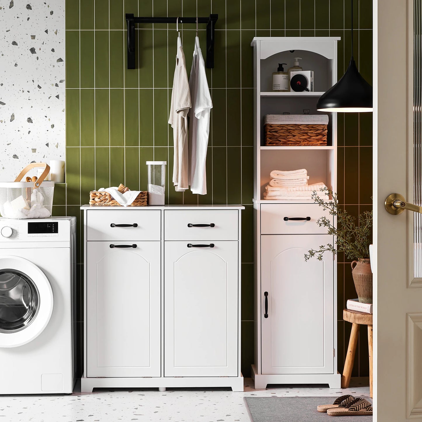 Waskast – Badhangkast – Badhangkastje – Badkamerkast – Wasmandenkast – Wit – Compact en Ruimtebesparend – Vochtbestendig MDF - QUORE