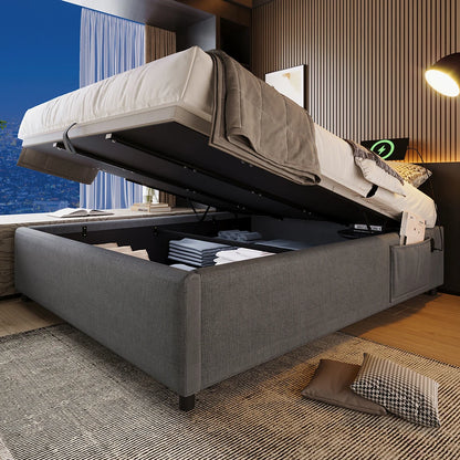 Bedframe – Gestoffeerd Bed – Slaapbank – Bedombouw – Tweepersoonsbed – 180x200 cm – Inclusief Nachtkastje & USB Type-C Oplaadfunctie - QUORE