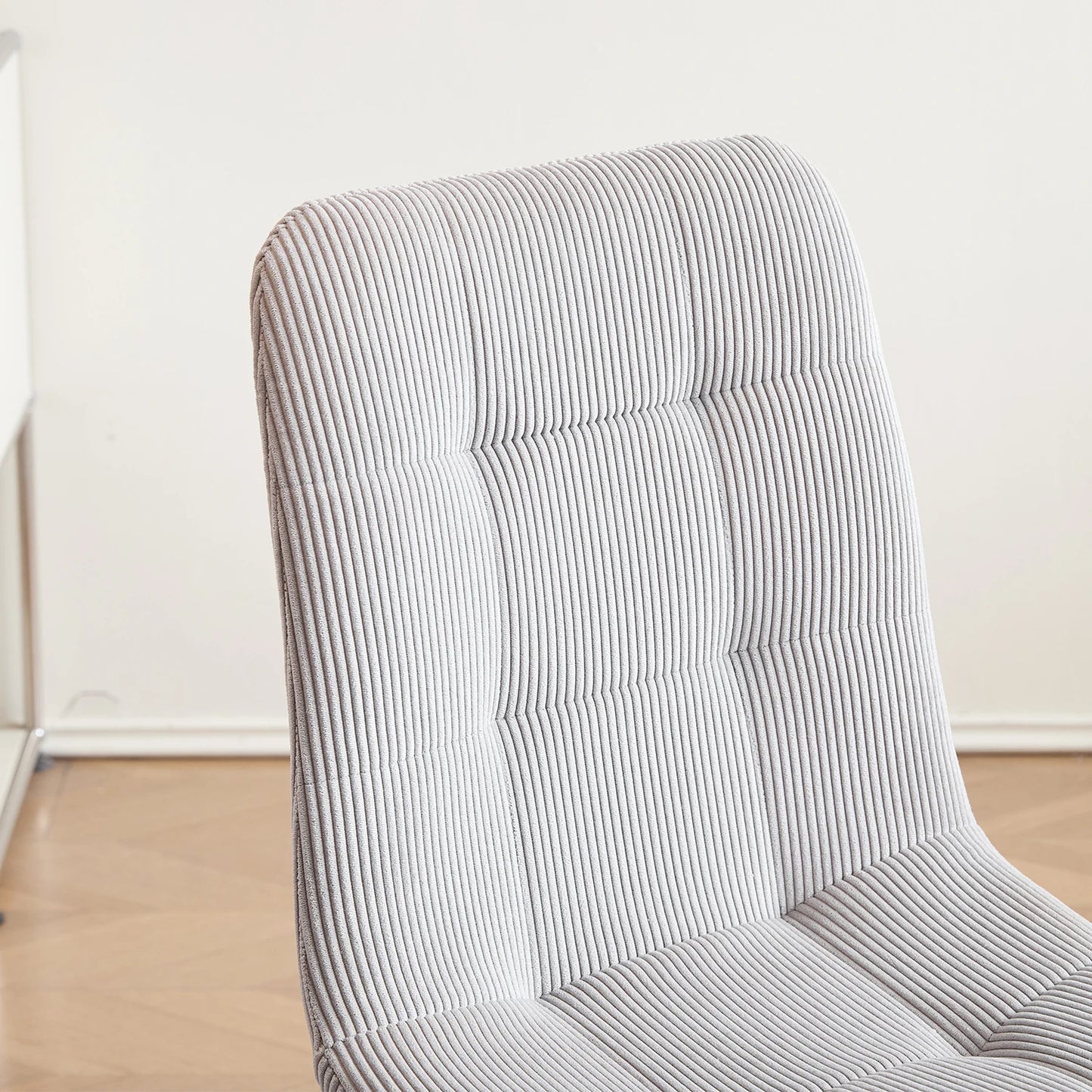Eetkamerstoelen - Eetstoelen - Keukenstoelen - Set van 4 - Ergonomische - met Rugleuning - Voor Keuken - Eetgedeelte - Corduroy Stof - Metalen Poten - 43 x 44 x 99.5 cm - Grijs