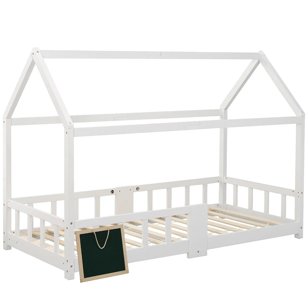 Huisbed kinderen – kinderbed – bedhuisje – kinderbedframe – peuterbed – Grenen hout – Krijtbord – 90x200 cm – Uitvalbeveiliging – Lattenbodem – Wit
