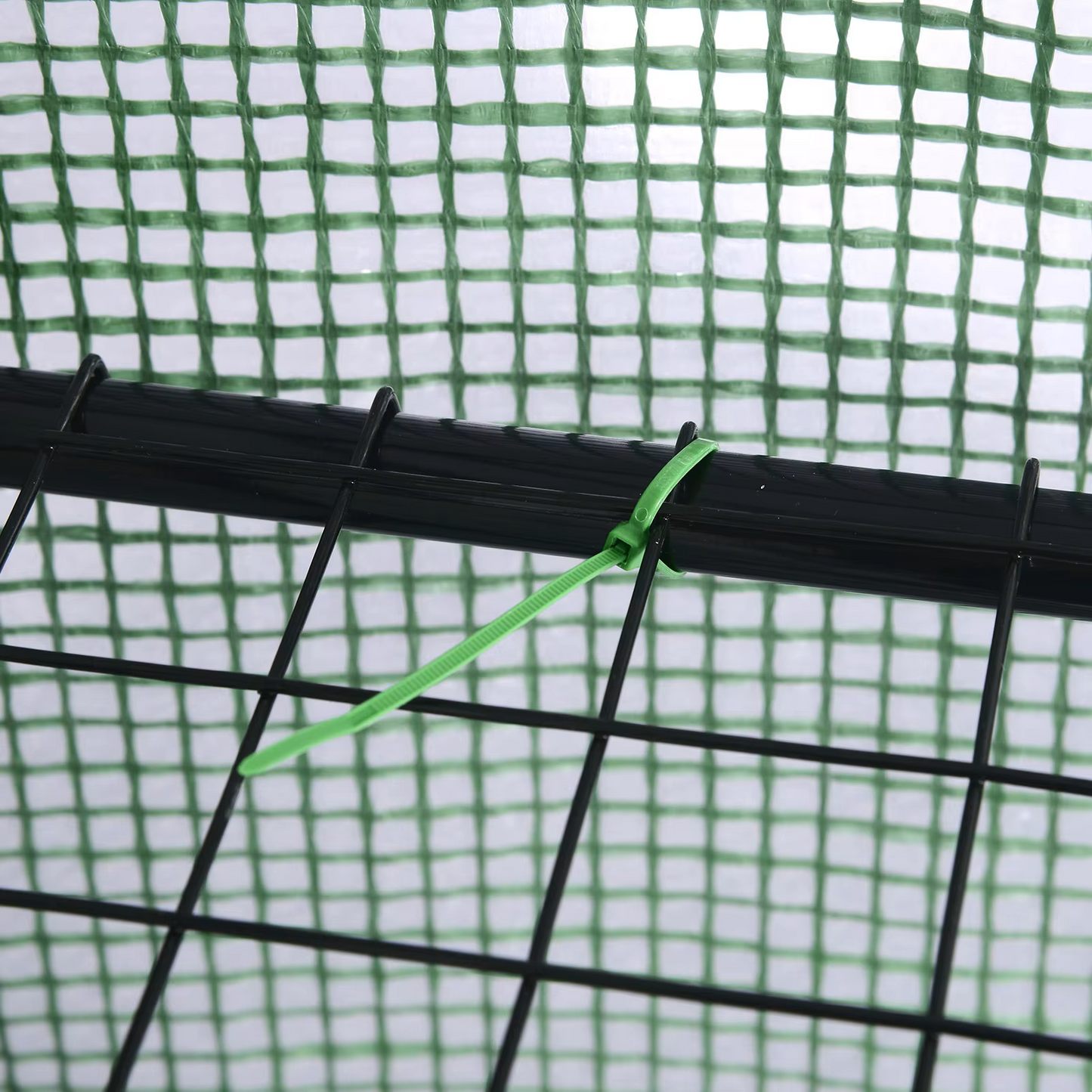 Foliekas - Broeikas - Hobbykas - Kweekkas - Huishoudelijke Schuur - voor Tomaten  - Planten - Beschermt Tegen Kou - Regen - Vorst - PER - Geverfde Stalen Buizen - 143 x 215 x 195 cm - Wit