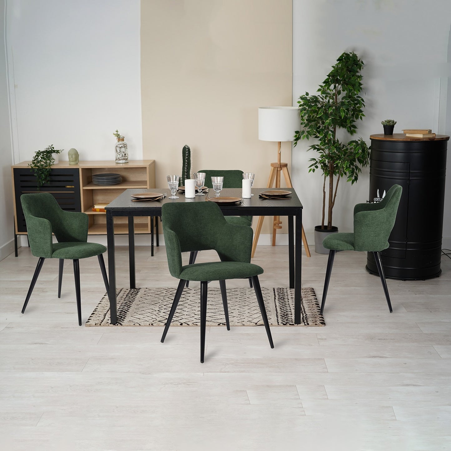 Eettafelset – Uitschuifbare Tafel – Diningset – Tafel Met Stoelen – Zwarte + Groene Kleur – Stevig Stalen Frame – Comfortabele Stoelen