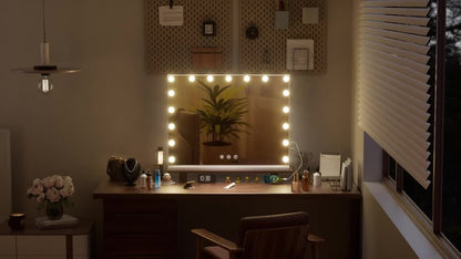 Make-up Spiegel – Beauty Spiegel – Verlichte Spiegel – Vergrotende Spiegel – USB Spiegel – 18 Dimbare Lampen – 10x Vergroting – Wit Metalen Frame – 80x60 cm