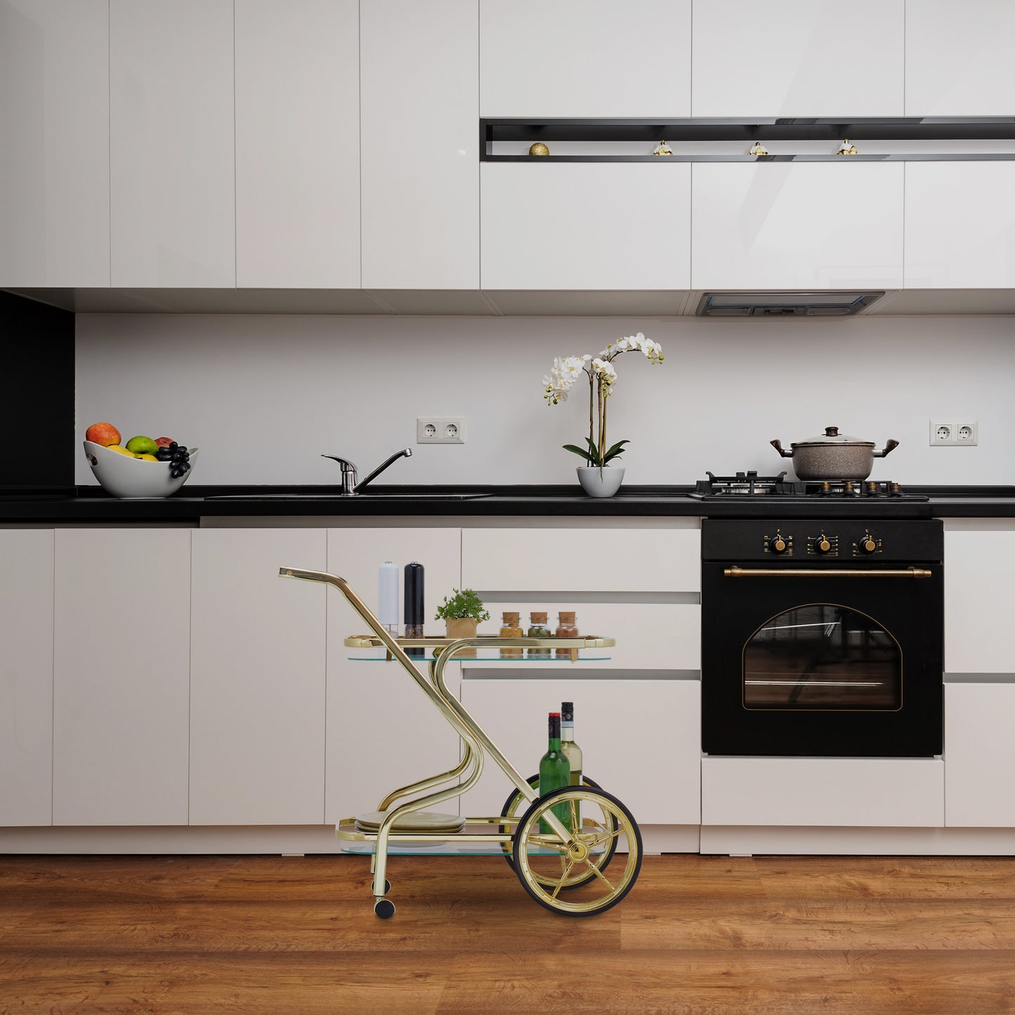 Serveerwagen Messing – Serveerwagen Op Wielen – Theewagen – Trolley – Dressoir – Met 2 Glazen Planken – Stevig Metalen Frame