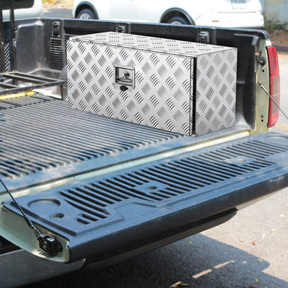 Aluminium Gereedschapskist – Gereedschapskoffer – Opbergkist – Werkzeugkist – Beveiligde Kist – Stevig Gegolfd Aluminium – Waterdicht Met Slot – 76,2x35,5x40,6 cm – Vlak Handvat Voor Onder Busje