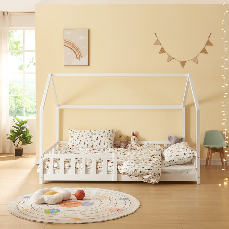 Kinderbed – Kinderbedden – Eenpersoonsbed – Hoogslaper – Stapelbed – Valbeveiliging – Massief Dennenhout – 140 x 200 cm