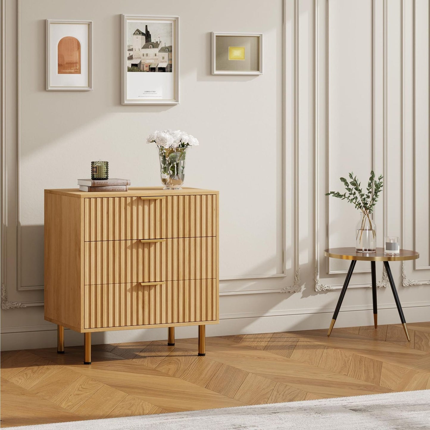 Nachtkastje – Bedside Table – Nachtkast – Opbergkastje – Ladenkast – Mid-Century Modern Design – Natuurlijk Eikenhout – 3 Ruime Lades – Compact 70x40x75 cm