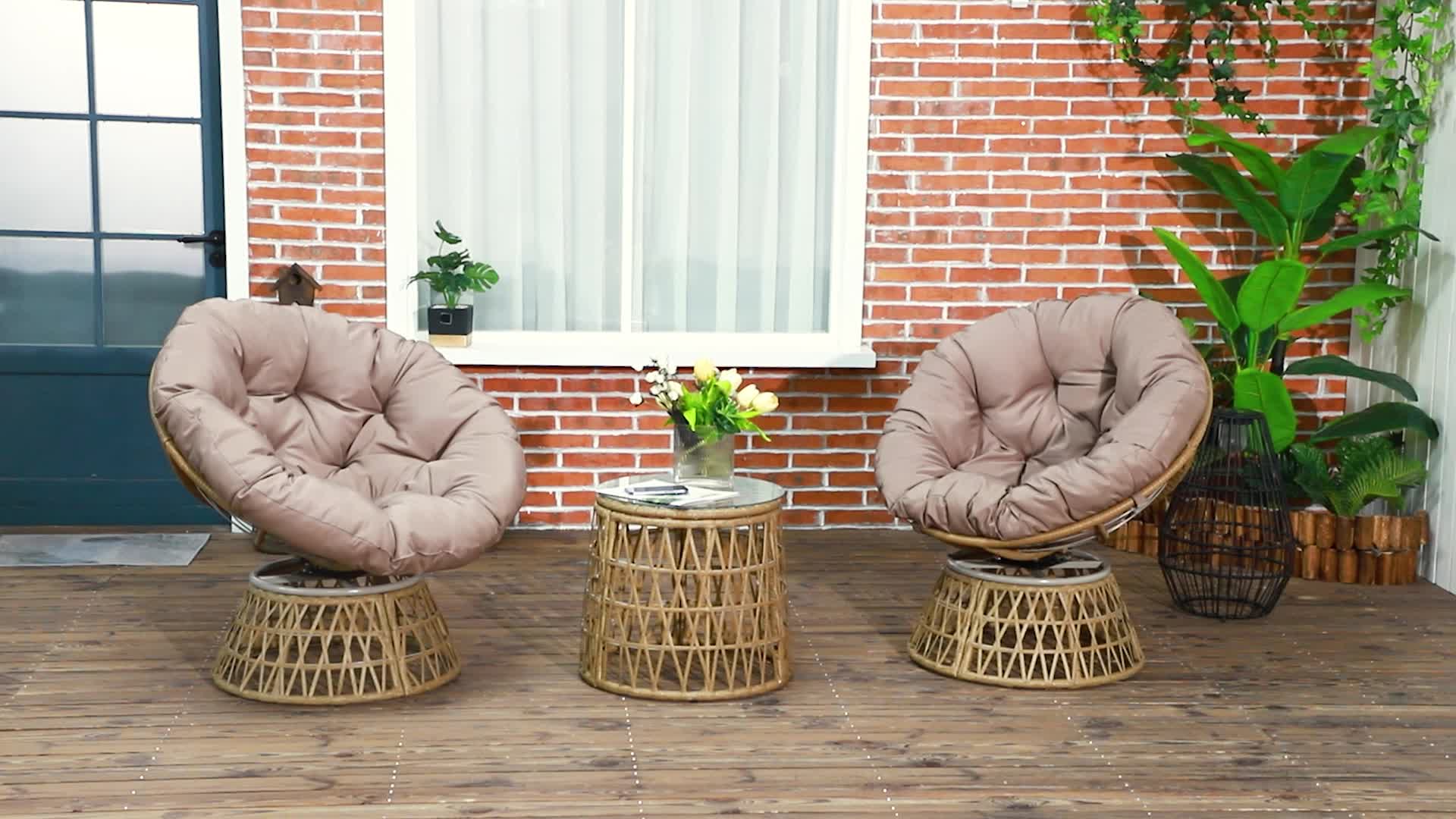 Patio Set – Loungeset – Fauteuilset – Tuinmeubelset – Buitenset – Draaibare Papasan Stoelen – Ronde Tafel – UV-Bestendig – Polyester Rattan – Bruin – 3-Delig – Incl. Kussens - QUORE
