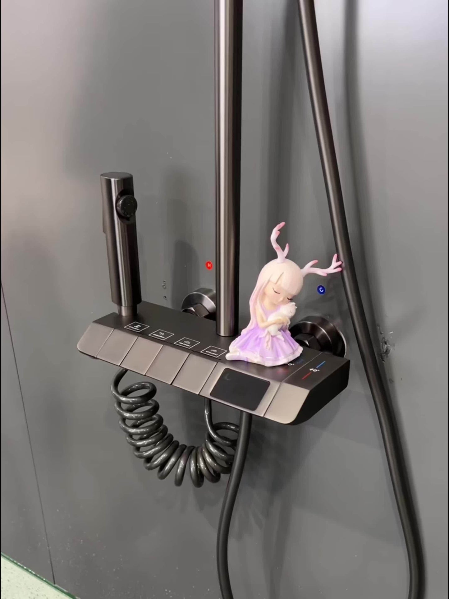 Doucheset – Regendouche – Handdouche – Douchekraan – Douchegarnituur – Thermostatisch – Waterdruk 4 standen – Digitale Temperatuurweergave – Roestvrijstalen Gun Gray – Wandmontage