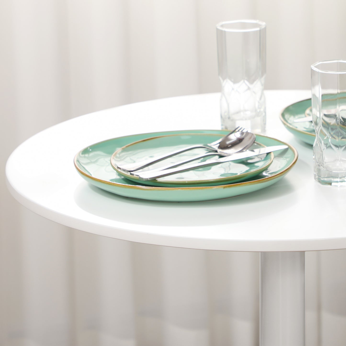 Ronde Eettafel – Tafel Voor Twee – Bistrotafel – Keukentafel – Compacte Tafel Wit – Stalen Onderstel – 70 x 70 cm – Stevig & Modern