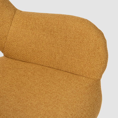 Loungestoel – Fauteuil – Zetel – Relaxstoel – Armstoel – Set van 2 – Gele Stoffering – Scandinavisch Design – Metalen Poten – Comfortabel Zitvlak