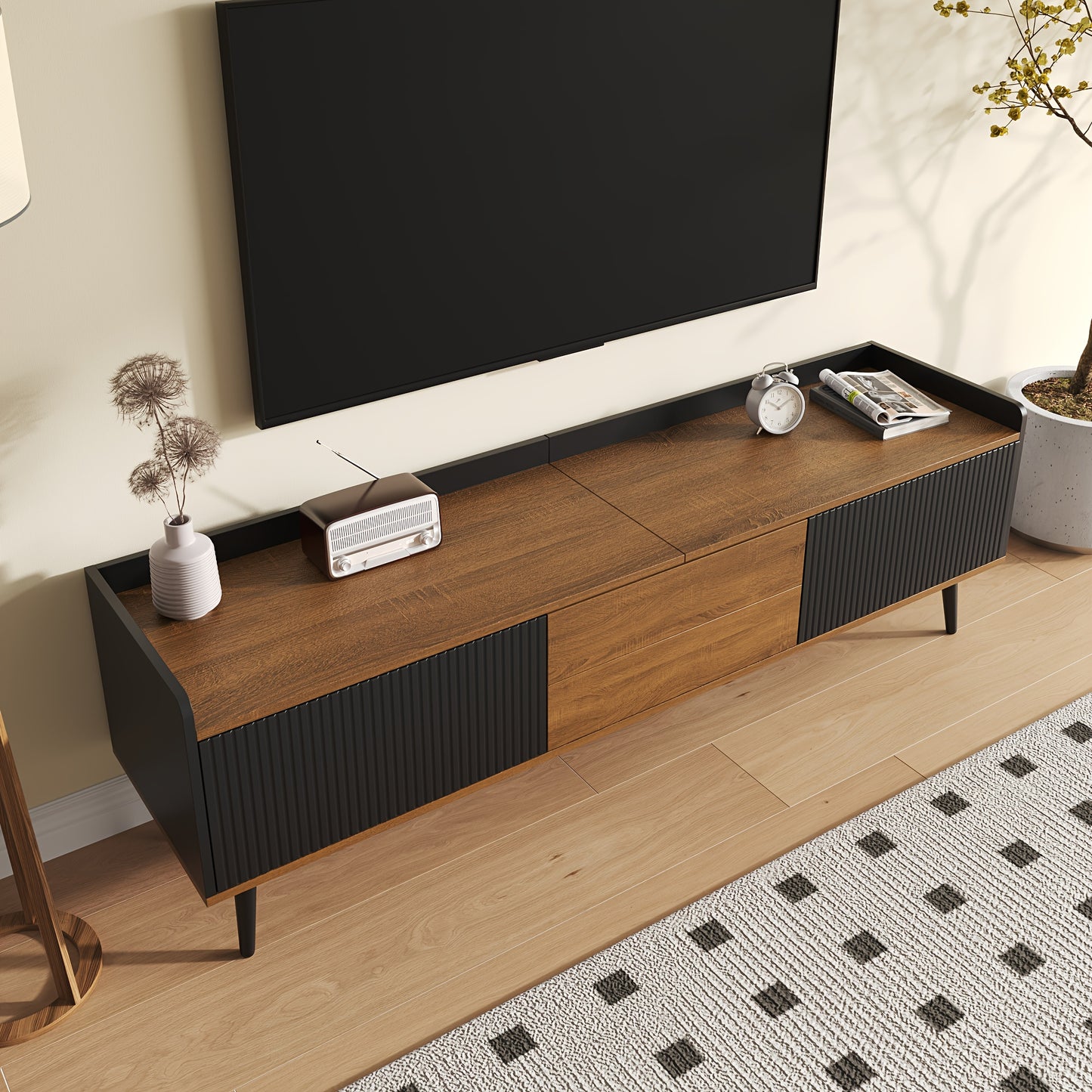 Tv-meubel – TV-Standaard – TV-Kast – Media Console – TV-Dressoir – Duurzaam Bamboe – Compact 3-Deurs Opbergruimte – Vrijstaand – Hoogte 68,5 cm