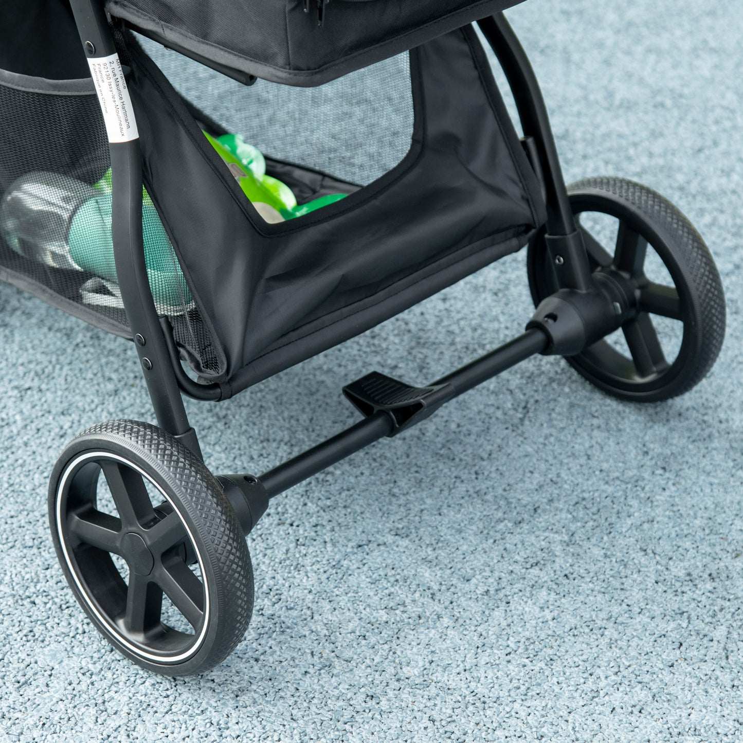 Inklapbare Huisdier Buggy – Dierenwagen – Hondenwagen – Kattenwagen – Wandelwagen – Zwart – Stevig Metaal Frame – 4 EVA Wielen