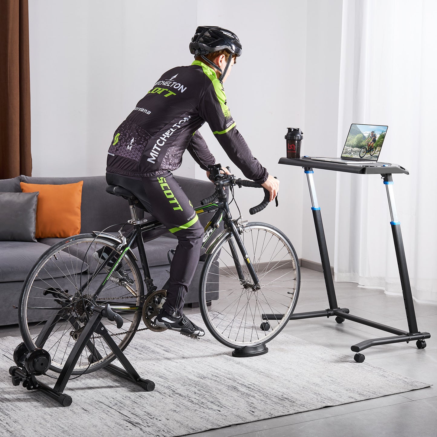Fiets Bureau – Fiets Tafel – Hometrainer Tafel – Trainingsbureau – Fiets Trainer Desk – Verstelbaar 80-113,5 cm – Draaggewicht Tot 20 kg – Mobiel Met Remmen