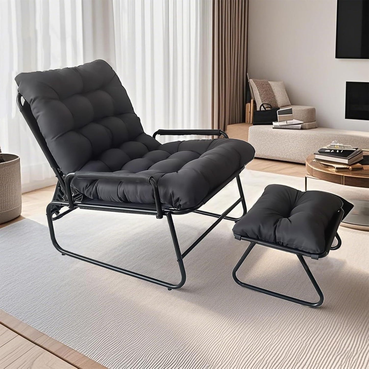 Relaxstoel – Lounge Stoel – Fauteuil – Ligstoel – Schommelstoel – Verstelbaar Met Voetenbank – Ergonomische Armleuningen – Duurzaam Metalen Frame – Zacht Kussen – Geschikt Binnen Buiten – Grijs Zwart