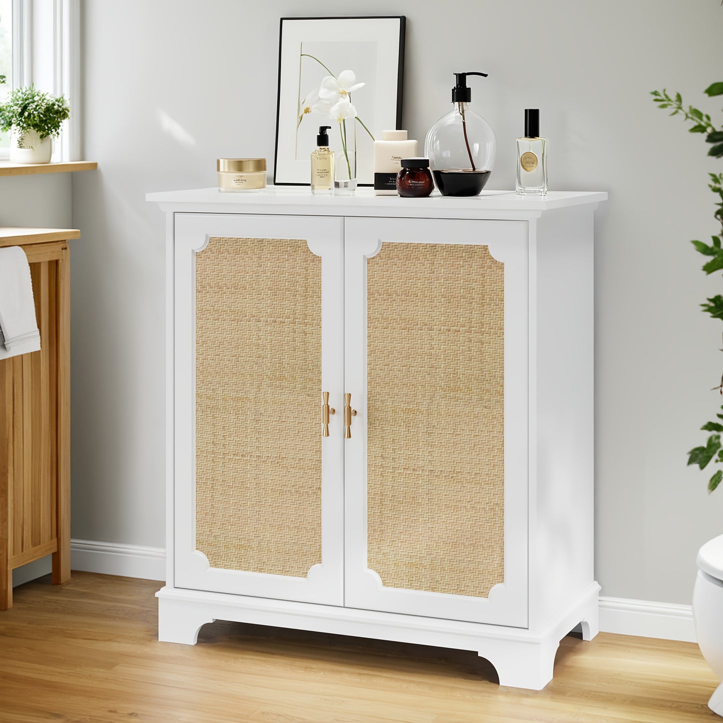 Bamboekast – Opbergkast – Kastje – Woonkamerkast – Halmeubel – Wit Bamboe – 2-Deurs Design – 3,2+ Kubieke Voet Opbergruimte – 68,5 cm Hoog – Duurzaam & Makkelijk te Monteren