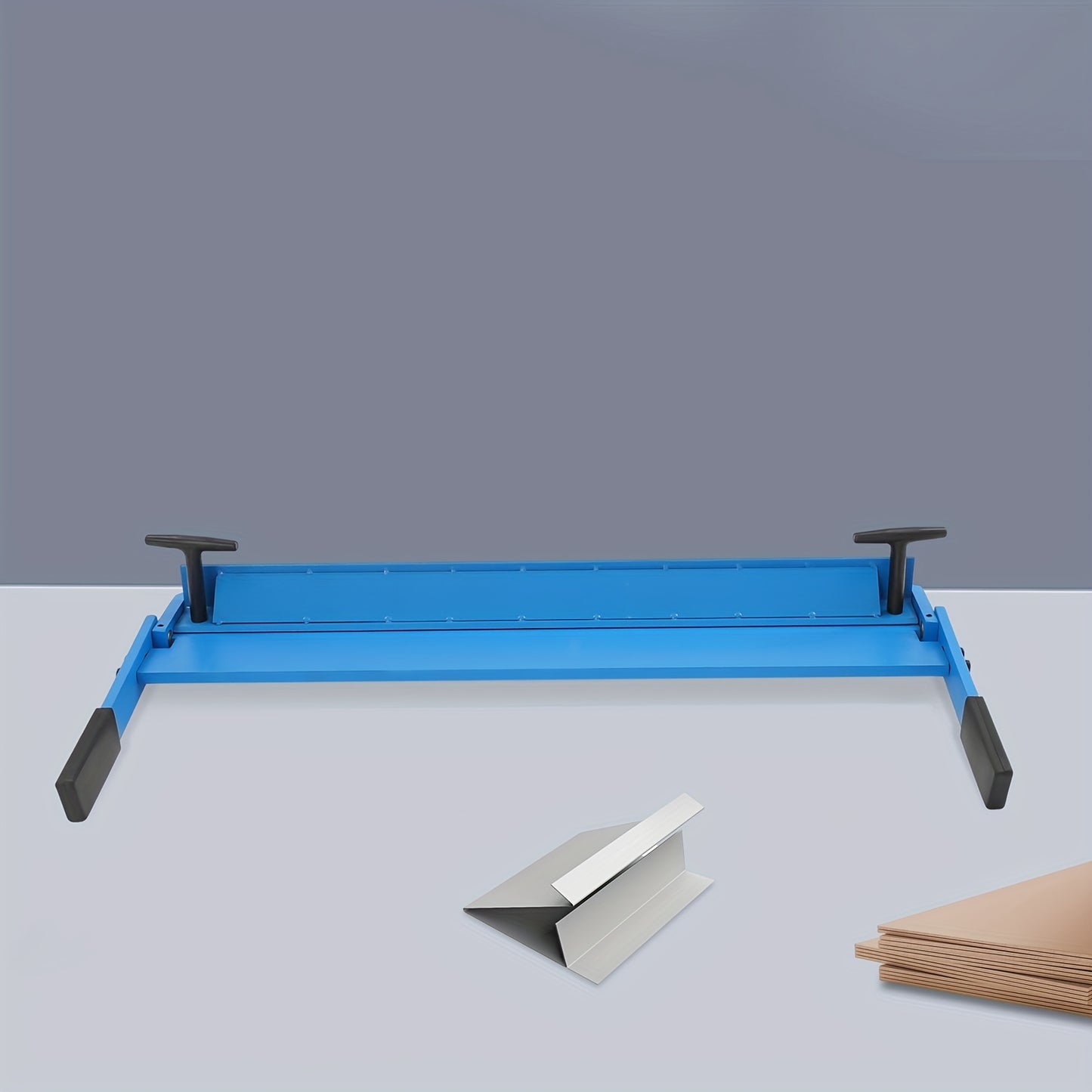 Handmatige Metaalbuigmachine – Metaalbuiger – Plaatbuiger – Buigmachine – Metaalbender – Blauw – Instelbare Buighoek 0-120° – 630 mm Werkbreedte – Q235 Koolstofstaal – Veilig Afgeronde Randen