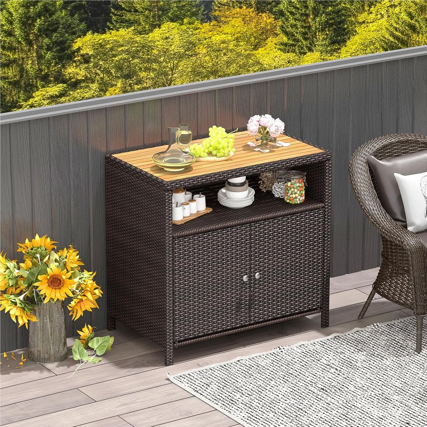 Tuinkast Rattan Opbergkast Bergkast Buitenopberger Terraskast – Bruin – Acaciahouten Werkblad – Verstelbare Voetjes – 90x53x86 cm