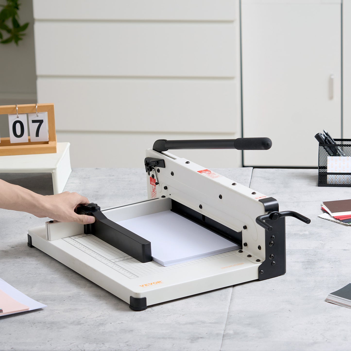 Snijmachine – Papiersnijder – Guillotine – Snijder – Allessnijder – Snijlengte 30 cm – Max 400 Vel Papier